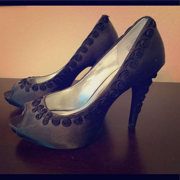 Lulu Townsend After 5 Black Heels 9 1/2 - Picture 1 of 2